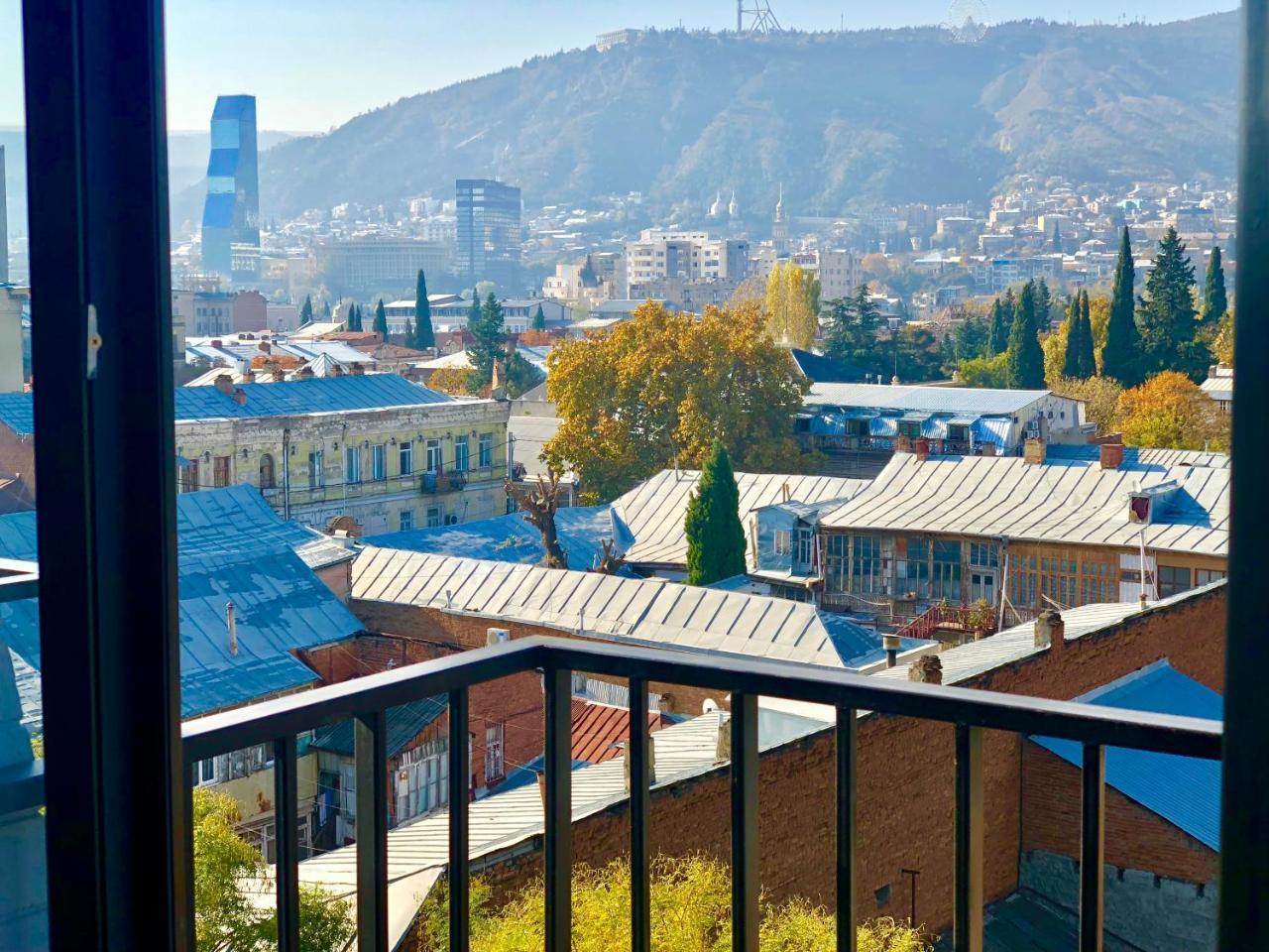 Tbili Hotel Tbilisi Exterior photo